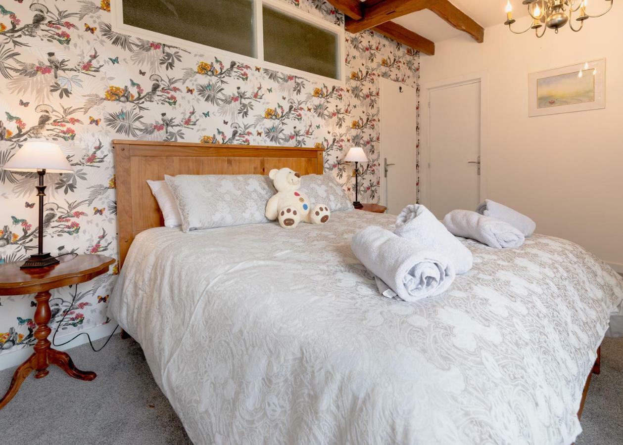 Auberge Du Noyer Londigny Eksteriør bilde
